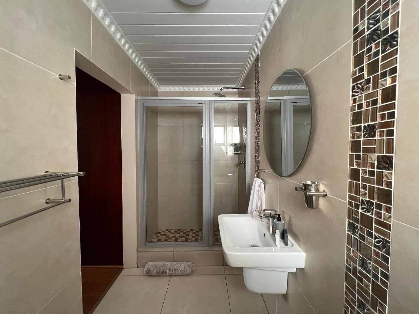 Kalashe Bed & Breakfast شرق لندن الغرفة الصورة